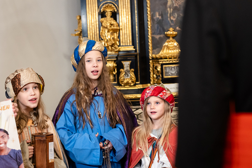 Sternsinger beim Kardinal / Erzdiözese Wien/ Schönlaub
