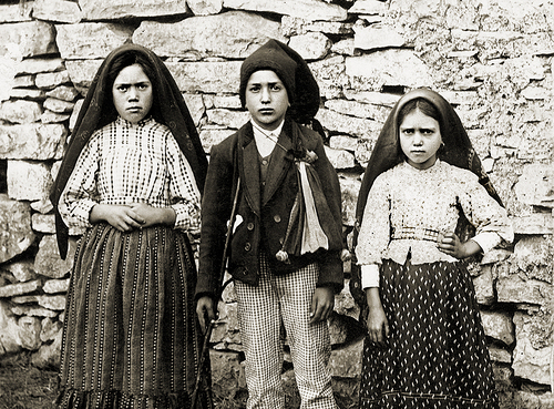 Lúcia Santos, Jacinta and Francisco Marto